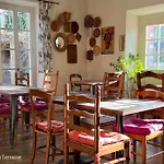 Domaine De La Terrasse Carbonne