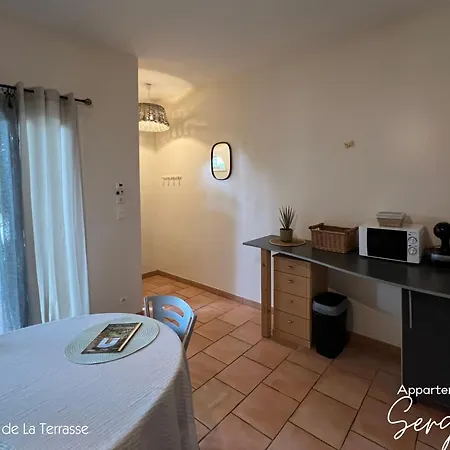 Domaine De La Terrasse Carbonne