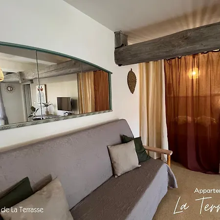 Lägenhet Domaine De La Terrasse