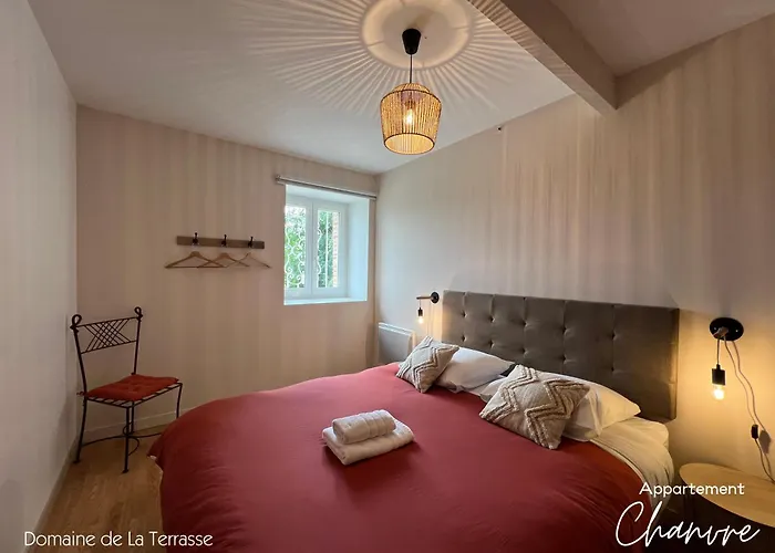 Domaine De La Terrasse Carbonne