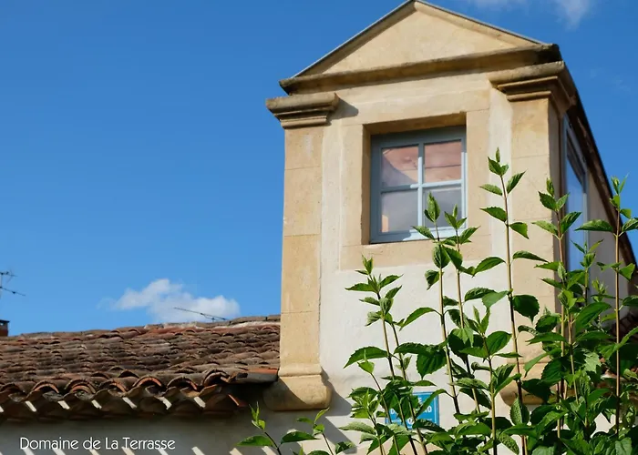 Domaine De La Terrasse Carbonne