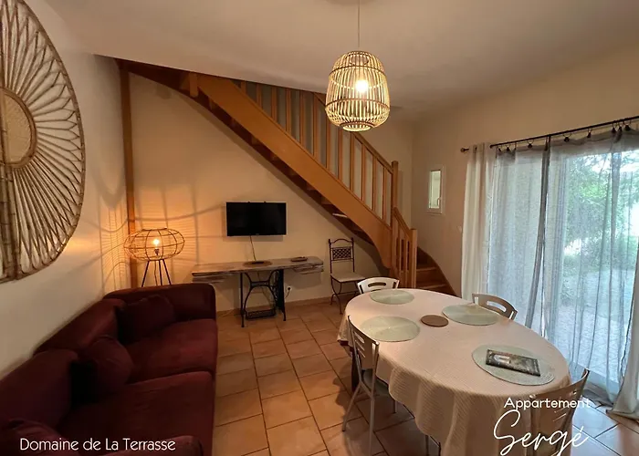 Domaine De La Terrasse Appartement Carbonne