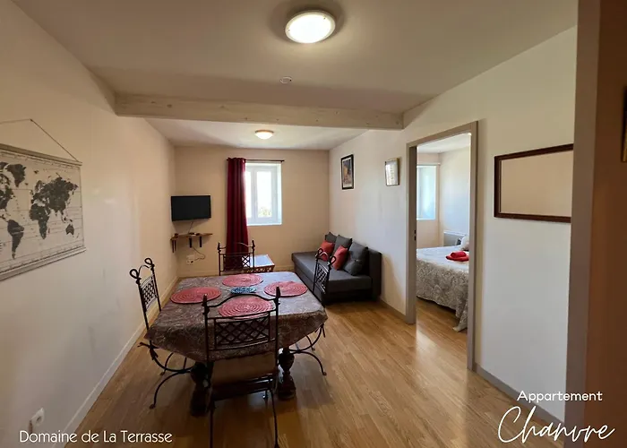 Domaine De La Terrasse Carbonne